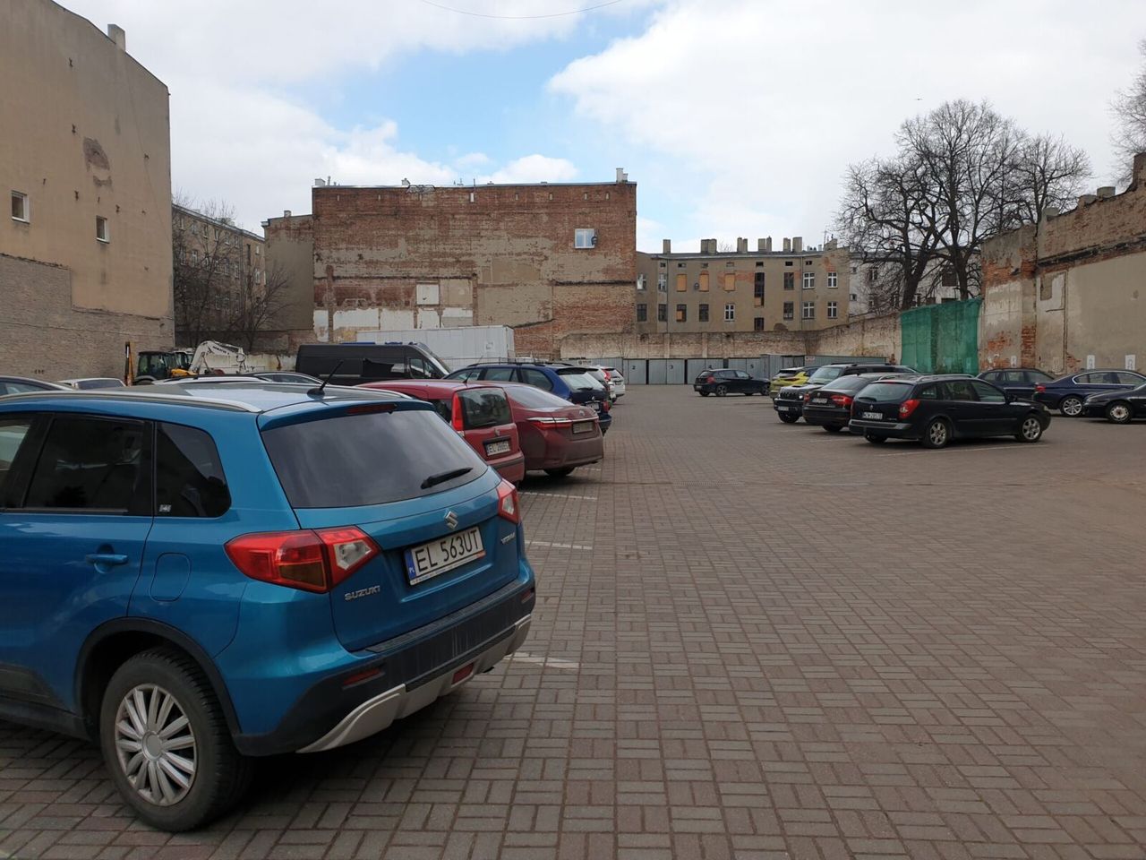 Parking Łódź-Centrum - miejsca postojowe w centrum